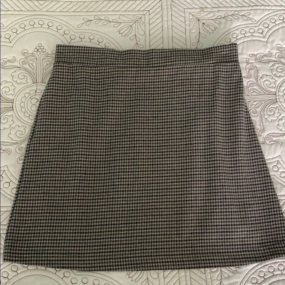 Green plaid skirt with elastic band